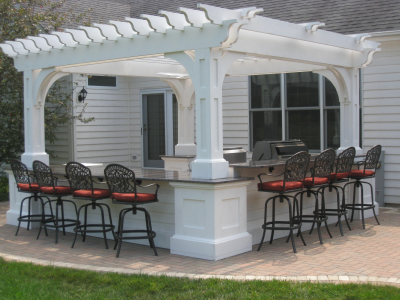 Custom Built Fence & Deck Image